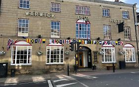 The Warwick Arms Hotel Exterior photo