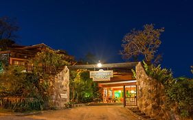 Hotel Pousada Maya Alto Paraíso de Goiás Exterior photo