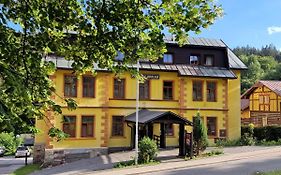 Hotel Penzion Adélka Janské Lázně Exterior photo