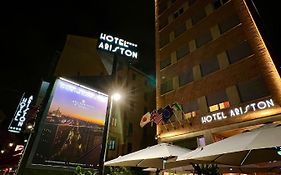 Hotel Ariston Milán Exterior photo
