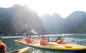 Hotel Aspira Cruise Ha Long Exterior photo