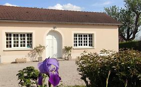 Hotel La Petite Maison Givry  Exterior photo