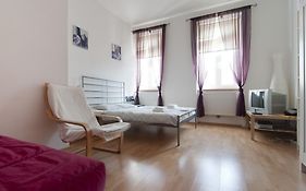 Premium Apartments Klimschgasse Viena Room photo