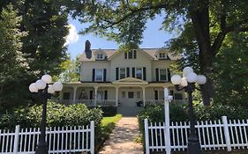 Love Lane Bed & Breakfast Bed and Breakfast Waynesville Exterior photo