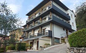 Hotel Garni Selene Malcesine Exterior photo