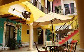 Hotel Guaranducha Inn Campeche Exterior photo