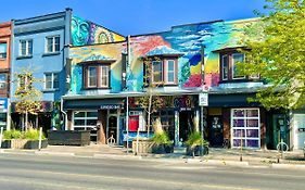 The Only Backpacker'S Inn (Adults Only) Toronto Exterior photo