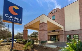 Comfort Inn & Suites Airport San Antonio Exterior photo