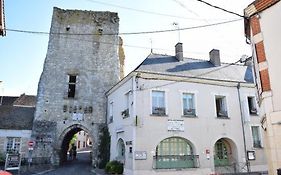 Hotel Auberge De La Tour Mennetou-sur-Cher Exterior photo