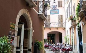 Alessi Hotel Trattoria Desenzano del Garda Exterior photo