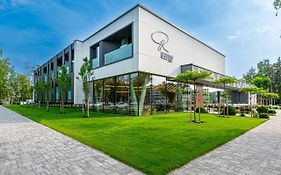 Reed Luxury Hotel By Balaton Siófok Exterior photo