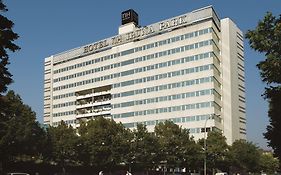 Hotel NH Pamplona Iruña Park Exterior photo