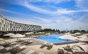 Maistra Select Family Hotel Amarin Rovinj Exterior photo