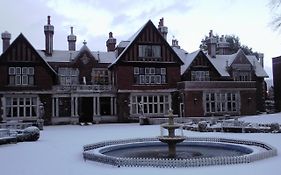 Macdonald Elmers Court Hotel y Resort Lymington Exterior photo