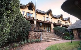 Isiphiwo Village Accommodation Venue And Spa Pretoria-Noord Exterior photo