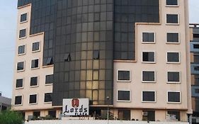 Lords Plaza Hotel Surat Exterior photo