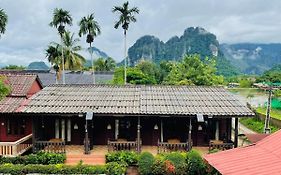 Bungalows Le Jardin Vangvieng Vang Vieng Exterior photo