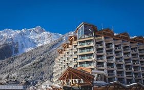 Alpina Eclectic Hotel Chamonix Mont Blanc Exterior photo