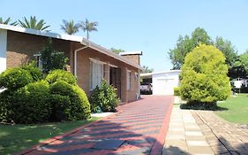 His Glory Guest House Vryheid Exterior photo