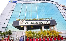 Fabhotel Emerald Ranchi Exterior photo