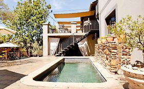 Olive Grove Guesthouse Windhoek Exterior photo