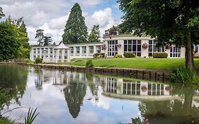 Hotel Doubletree By Hilton Cheltenham Exterior photo