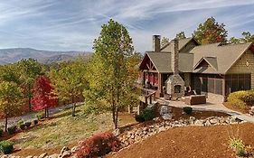 Mountain House Villa Gatlinburg Exterior photo