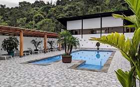 Las Terrazas de Dana Boutique Lodge&Spa Mindo Exterior photo