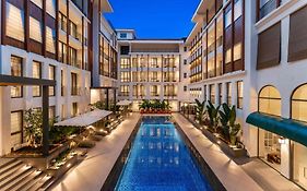 The Astor - All Suites Hotel Candolim Goa Exterior photo