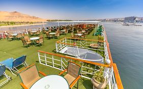 M/S Nephtis Nile Cruise Hotel Luxor Exterior photo