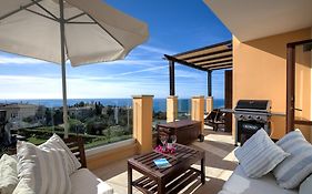 2 Bedroom Apartment Thalassa With Sea And Sunset Views, Aphrodite Hills Resort Kouklia Exterior photo