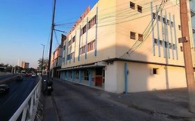 Hotel Estación Guadalajara Exterior photo