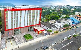 Radisson Hotel Guayaquil Exterior photo
