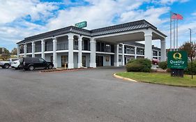 Quality Inn near Casinos&Convention Center Bossier City Exterior photo