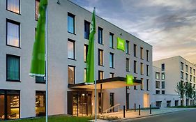 Hotel Ibis Styles Friedrichshafen Exterior photo