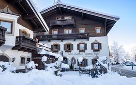 Alpen Glück Hotel Unterm Rain garni, self check-in Kirchberg in Tirol Exterior photo