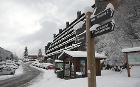 Hotel Yomo Patagonia Arinsal Exterior photo