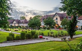 Hotel Le Manoir De La Poterie & Spa Cricquebœuf Exterior photo