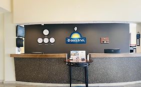 Days Inn By Wyndham Grande Prairie Exterior photo
