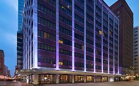 Ac Hotel By Marriott Houston Downtown Exterior photo