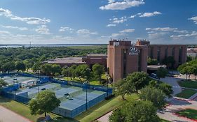 Hilton DFW Lakes Executive Centro de Conferencias Hotel Grapevine Exterior photo