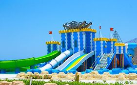 Gravity Hotel And Aqua Park Hurghada Exterior photo