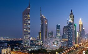 Jumeirah Emirates Towers Dubái Exterior photo