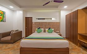 Hotel Treebo Golden Swan Tambaram Exterior photo