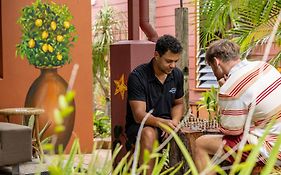 Travellers Oasis Albergue Cairns Exterior photo