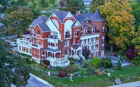 Niagara Grandview Manor Bed and Breakfast Exterior photo