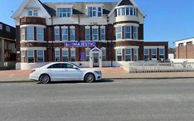 The Majestic Bed and Breakfast Great Yarmouth Exterior photo