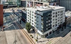 Hotel Aloft Denver Downtown Exterior photo