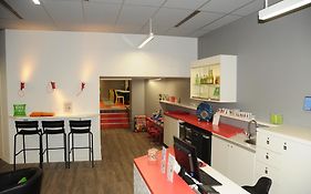 Hotel Ibis Styles Chambery Centre Gare Exterior photo