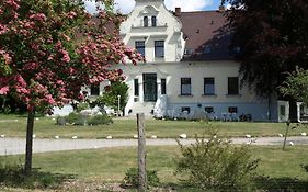 Hotel Pension Gutshaus Neu Wendorf Sanitz Exterior photo